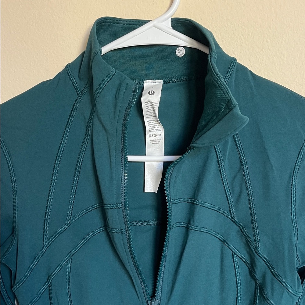 lululemon Define Cropped Jacket